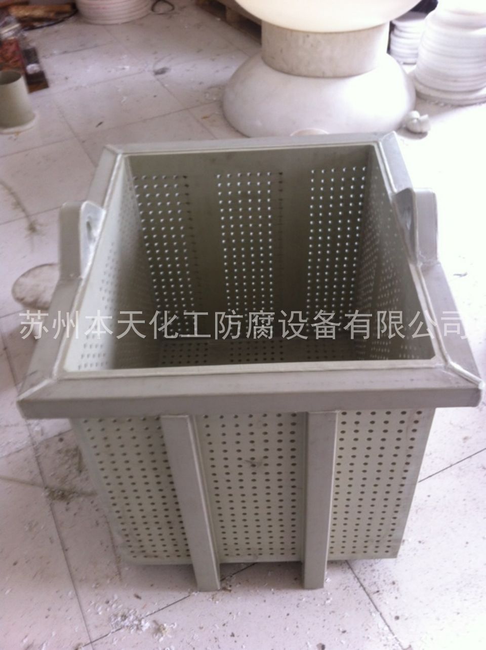 酸洗吊籃1.jpg