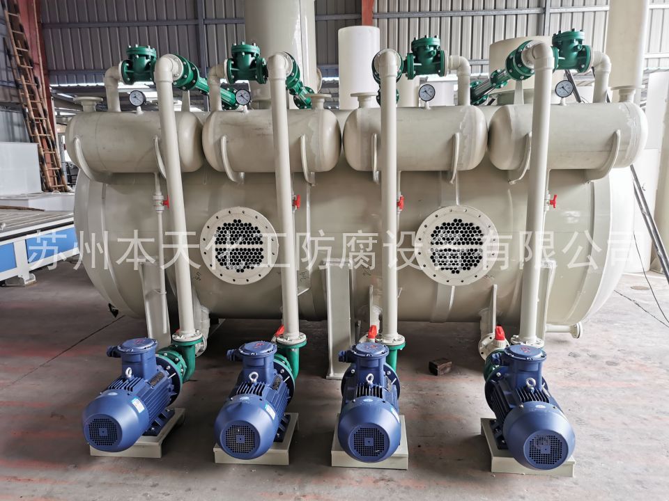4聯(lián)冷凝機(jī)組.jpg
